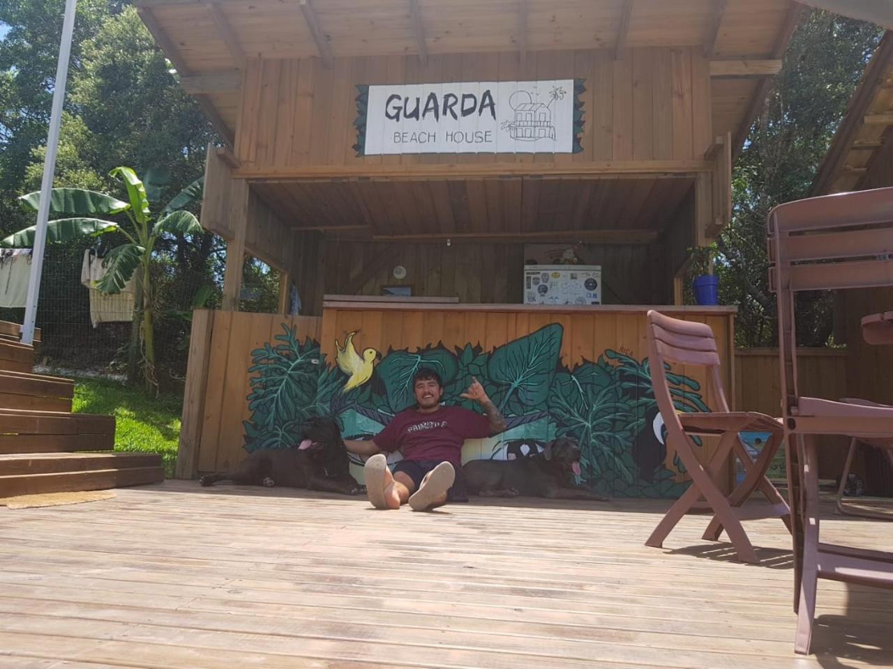 Pousada Guarda Beach House Guarda do Embau Ngoại thất bức ảnh