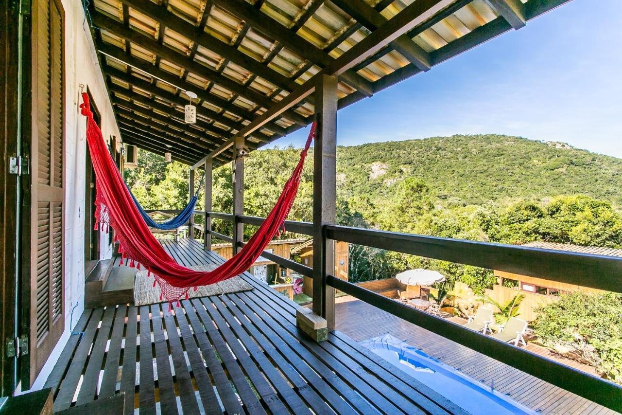 Pousada Guarda Beach House Guarda do Embau Ngoại thất bức ảnh